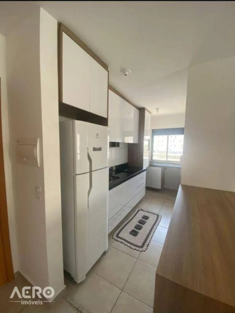 Apartamento, 2 quartos, 47 m² - Foto 2