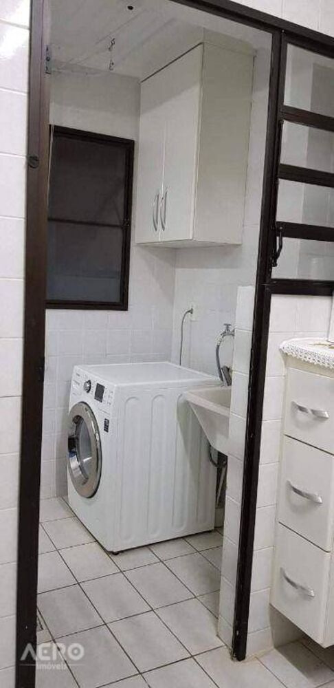 Apartamento à venda com 3 quartos, 81m² - Foto 11