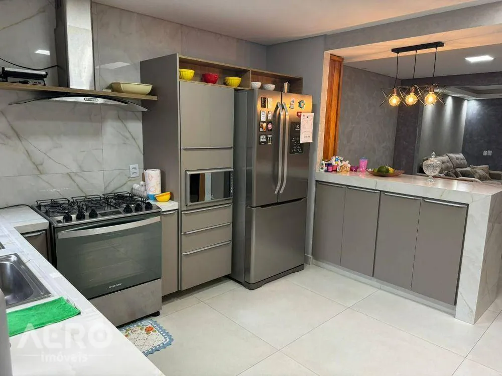 Casa, 2 quartos, 200 m² - Foto 11