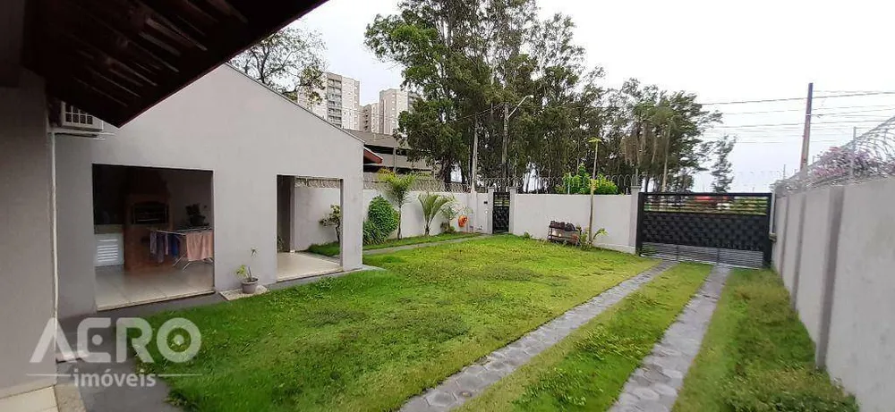 Casa, 3 quartos, 135 m² - Foto 1