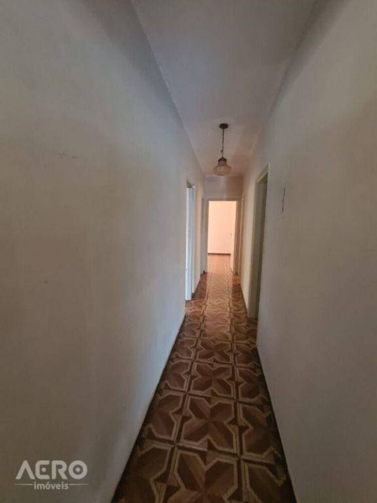 Casa, 3 quartos, 200 m² - Foto 4