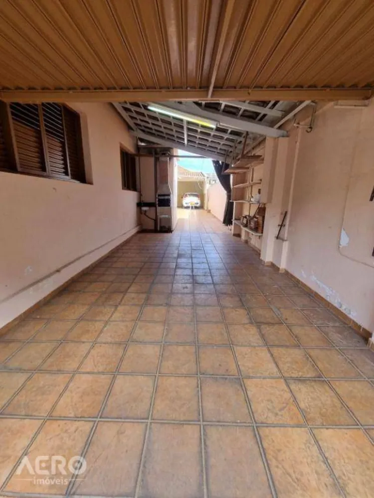 Casa, 3 quartos, 250 m² - Foto 1