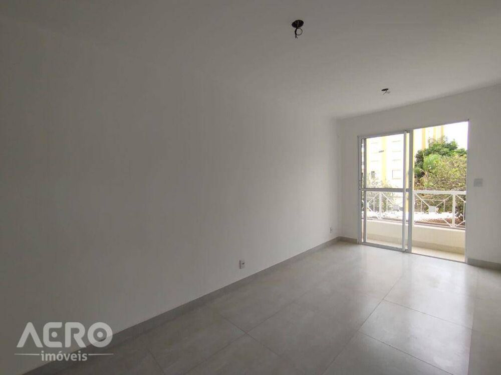 Apartamento à venda com 2 quartos, 48m² - Foto 4