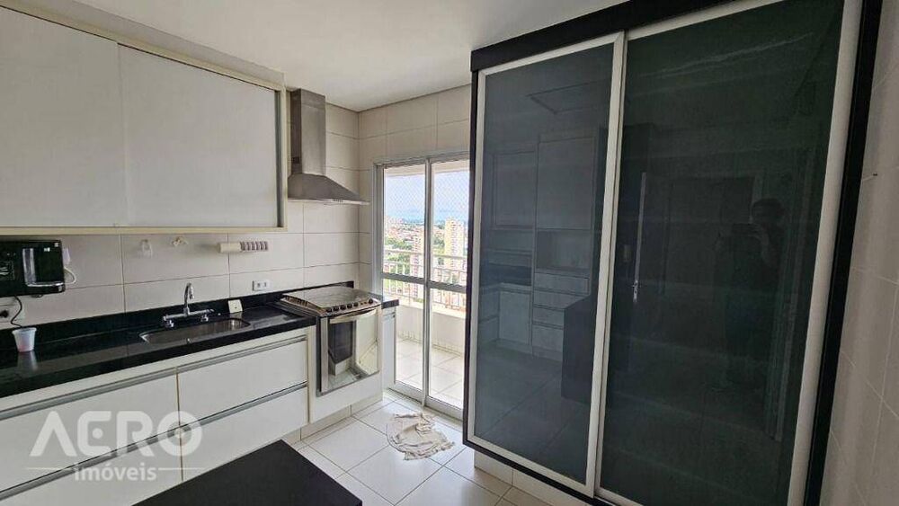 Apartamento para alugar com 3 quartos, 150m² - Foto 10