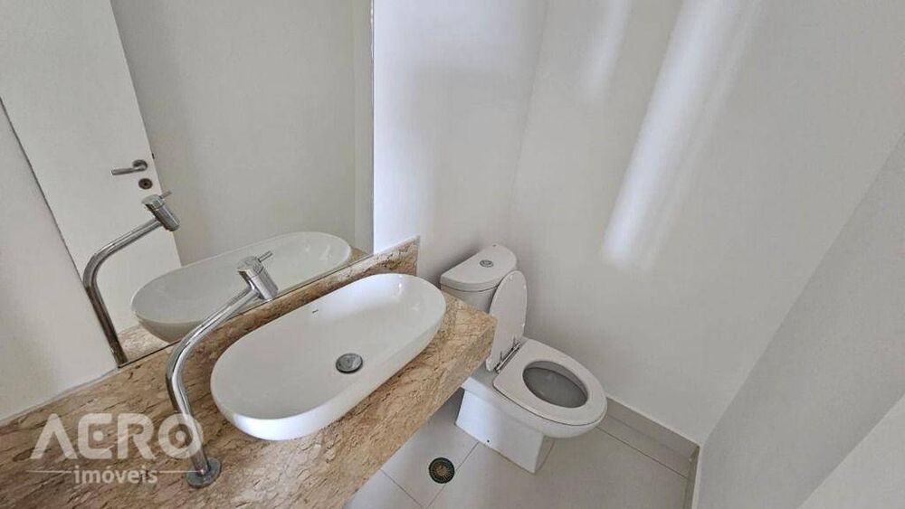 Apartamento para alugar com 3 quartos, 150m² - Foto 8