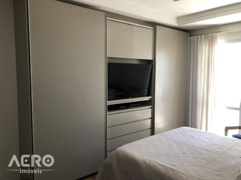 Apartamento à venda com 3 quartos, 240m² - Foto 24