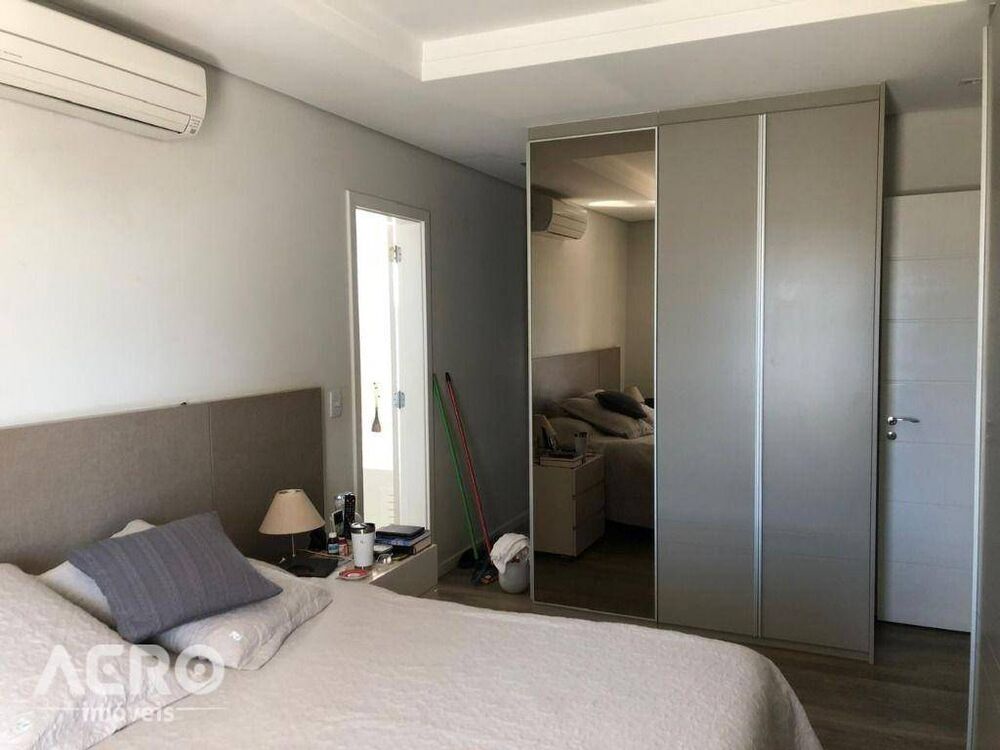 Apartamento à venda com 3 quartos, 240m² - Foto 26