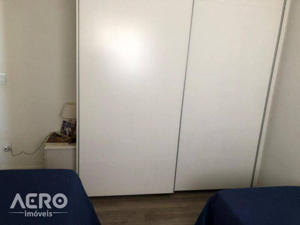 Apartamento à venda com 3 quartos, 240m² - Foto 16