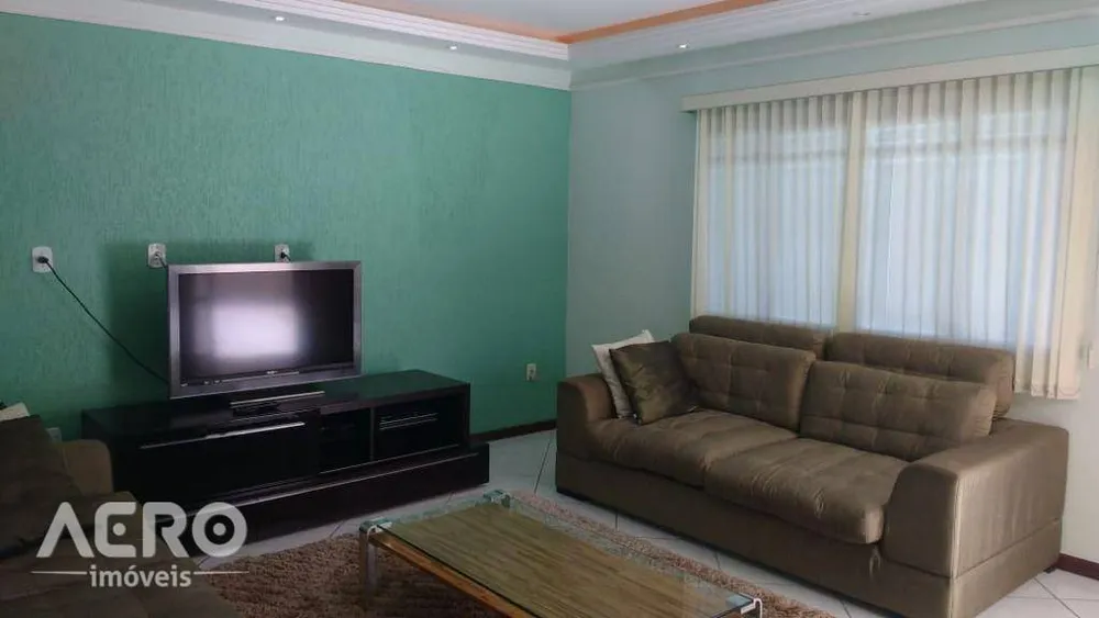 Casa, 3 quartos, 204 m² - Foto 10
