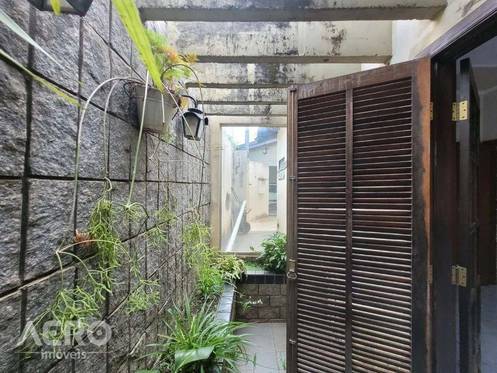 Casa, 3 quartos, 330 m² - Foto 5