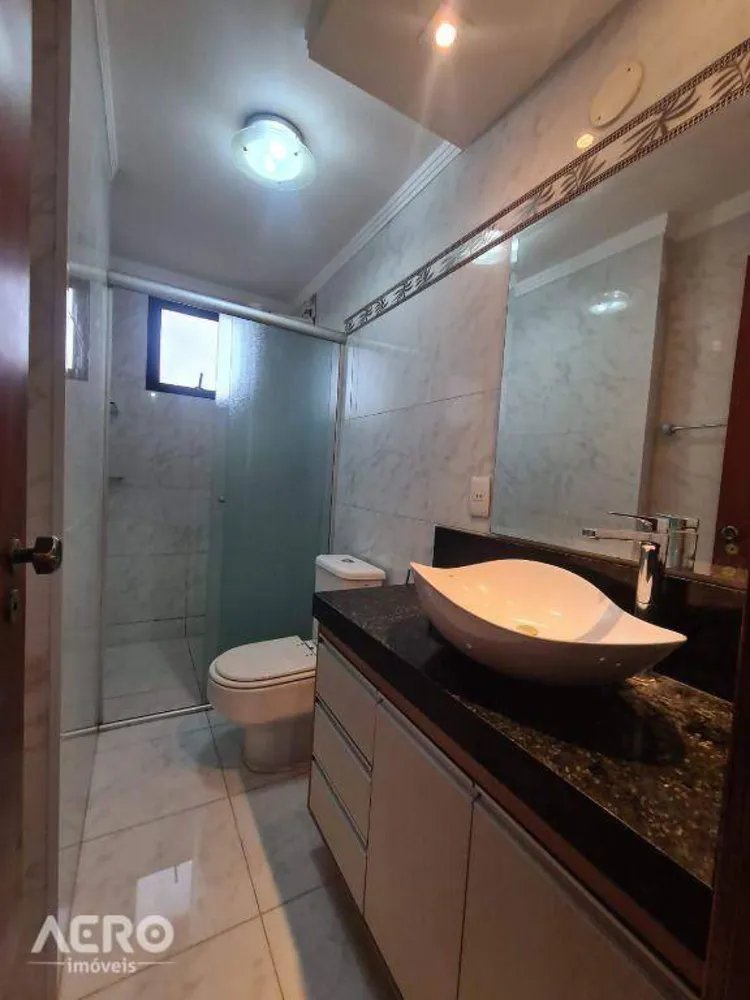 Apartamento, 2 quartos, 63 m² - Foto 2