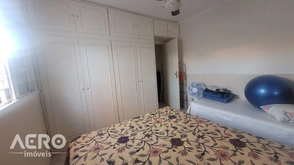 Casa, 3 quartos, 300 m² - Foto 2