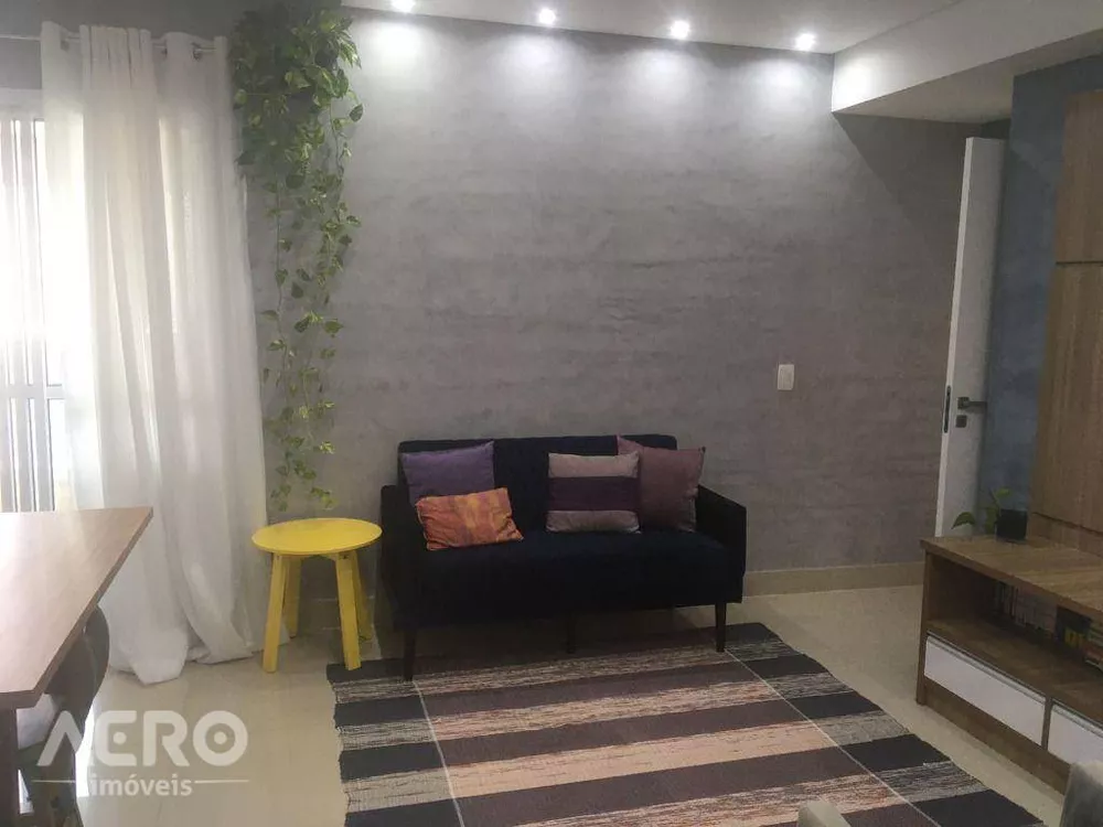 Apartamento à venda com 3 quartos, 96m² - Foto 1