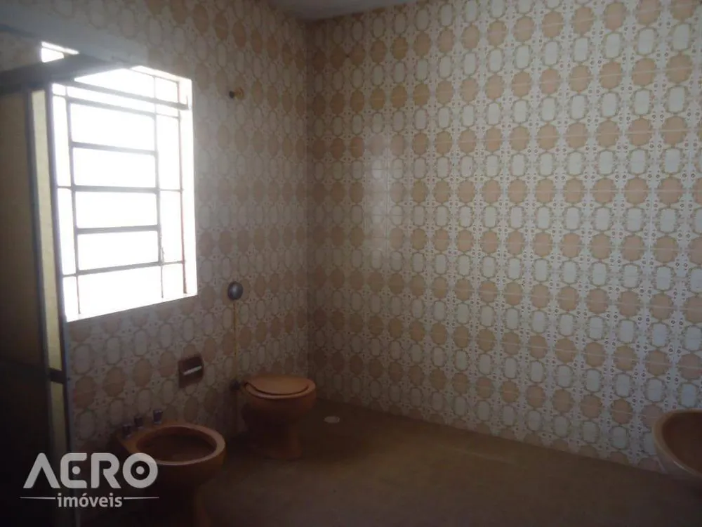 Casa, 7 quartos, 350 m² - Foto 4