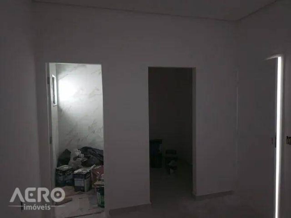 Casa à venda com 3 quartos, 200m² - Foto 10