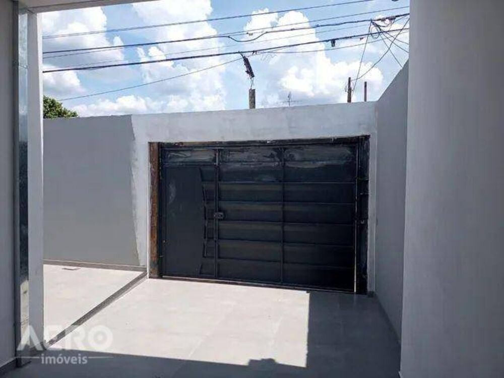 Casa à venda com 3 quartos, 200m² - Foto 8