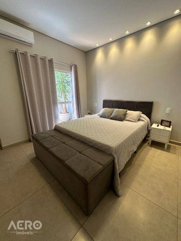 Casa, 3 quartos, 230 m² - Foto 29