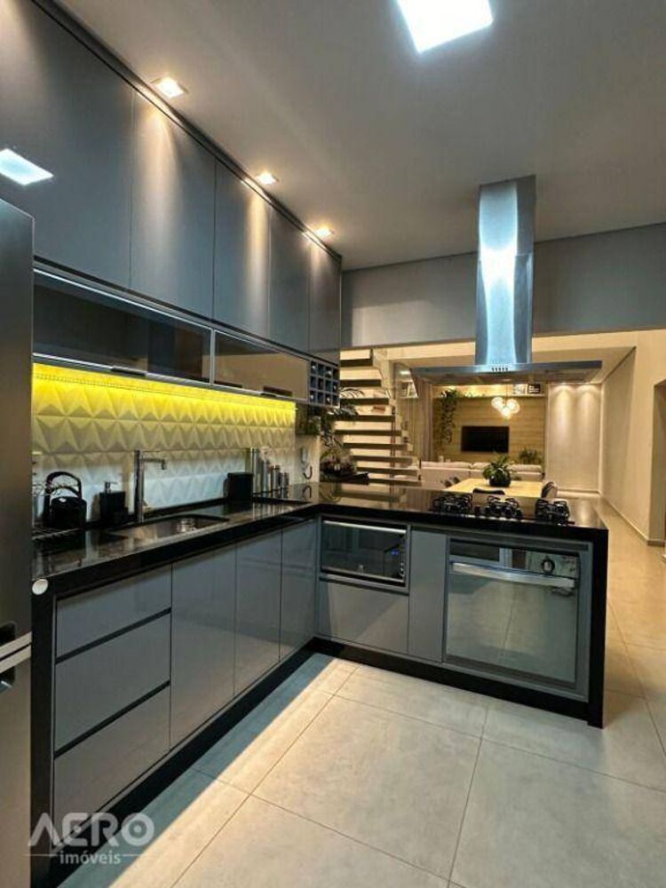 Casa, 3 quartos, 230 m² - Foto 49