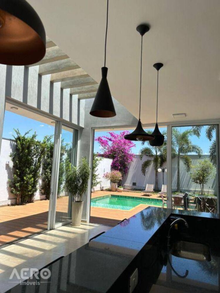 Casa, 3 quartos, 230 m² - Foto 50
