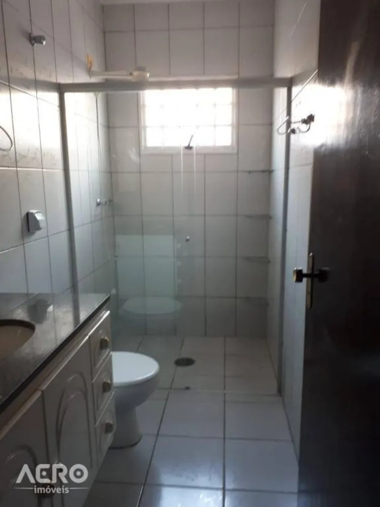 Casa, 3 quartos, 200 m² - Foto 4