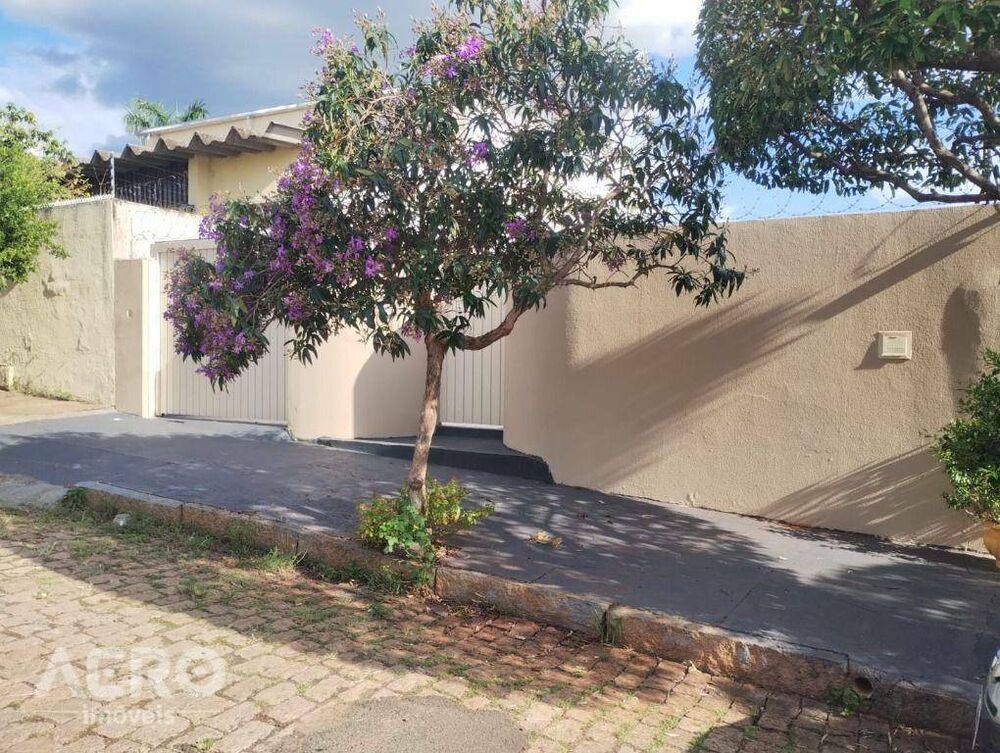 Casa à venda com 2 quartos, 82m² - Foto 2