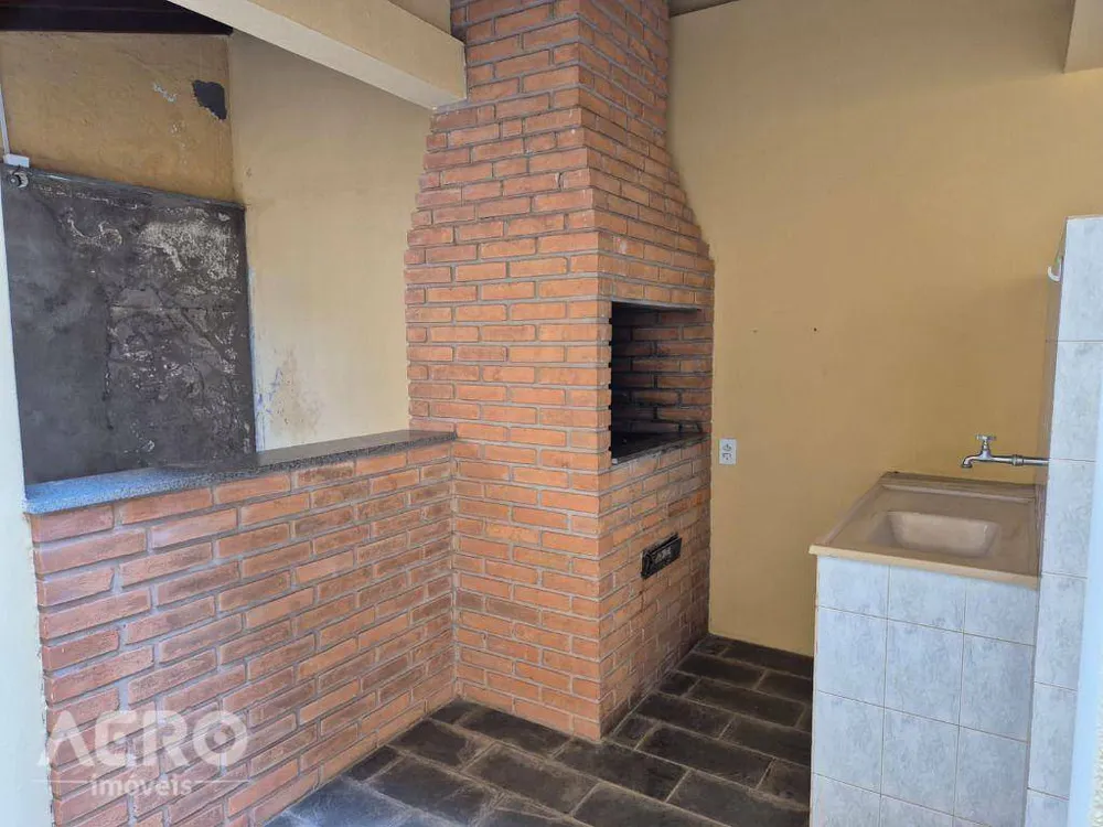 Casa, 3 quartos, 206 m² - Foto 11