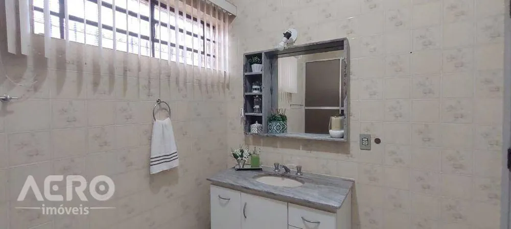 Casa, 3 quartos, 206 m² - Foto 2