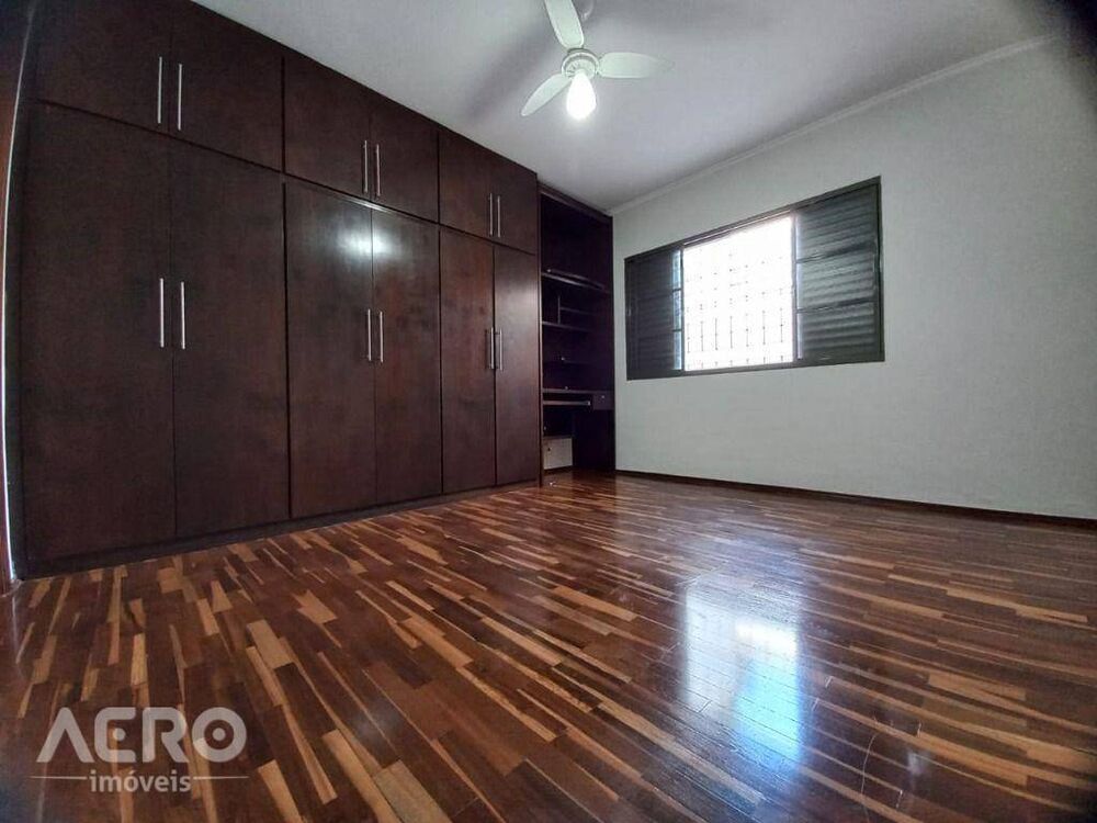 Casa, 3 quartos, 200 m² - Foto 11