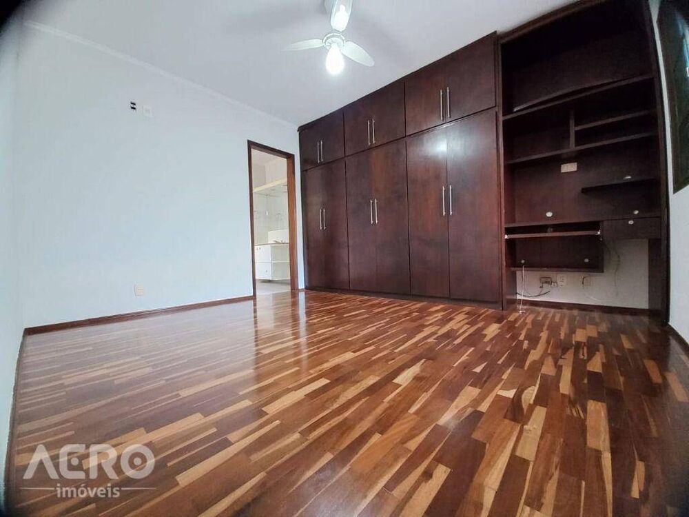 Casa, 3 quartos, 200 m² - Foto 9