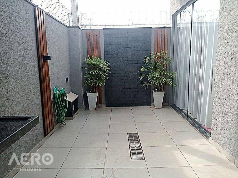 Casa, 3 quartos, 130 m² - Foto 1