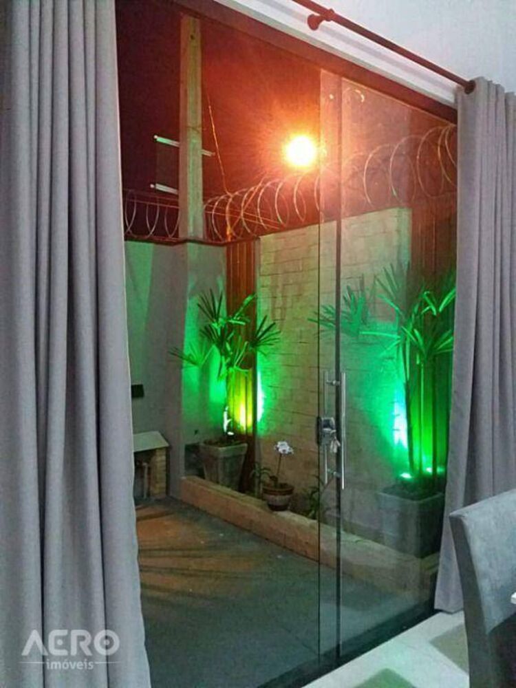 Casa, 3 quartos, 130 m² - Foto 6