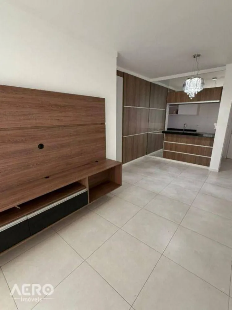 Apartamento, 2 quartos, 72 m² - Foto 2