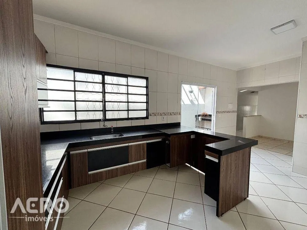 Casa, 2 quartos, 110 m² - Foto 2