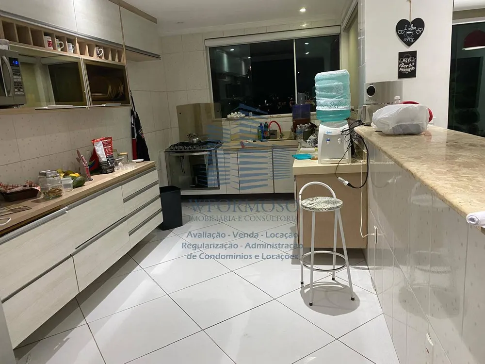 Casa, 3 quartos, 300 m² - Foto 15