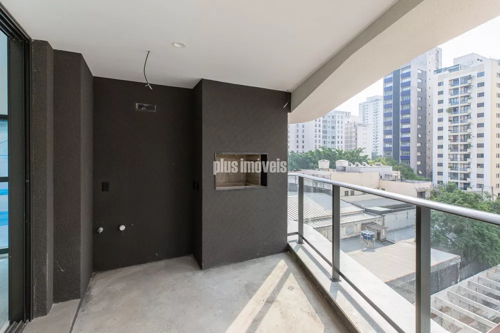 Apartamento à venda com 3 quartos, 153m² - Foto 4