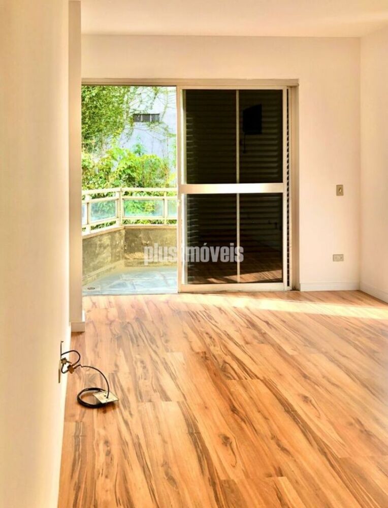 Apartamento, 3 quartos, 195 m² - Foto 2