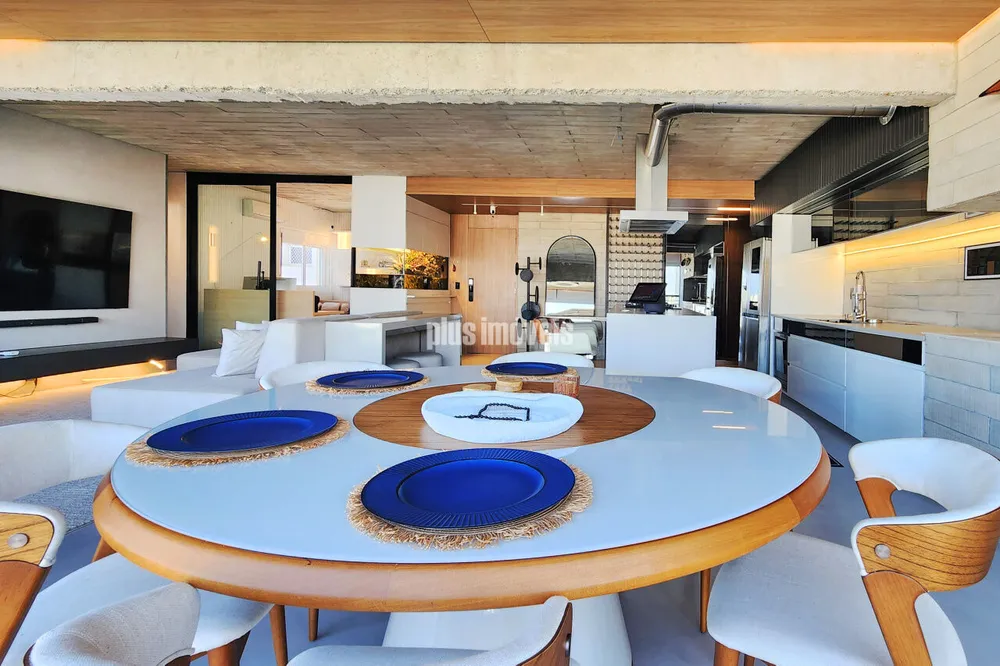 Apartamento, 3 quartos, 142 m² - Foto 2