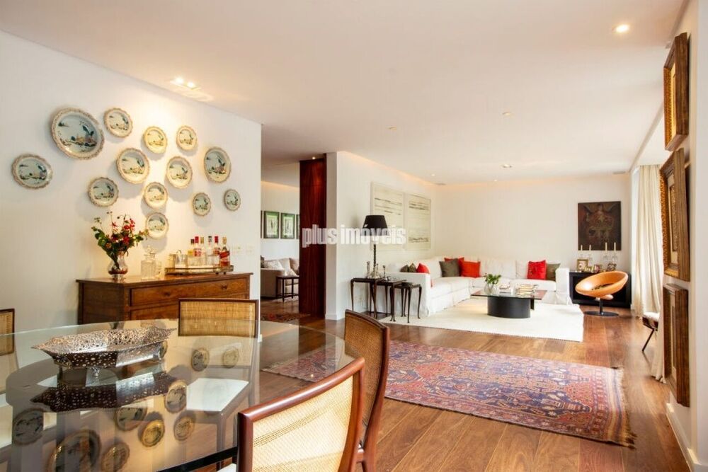 Apartamento, 3 quartos, 200 m² - Foto 1