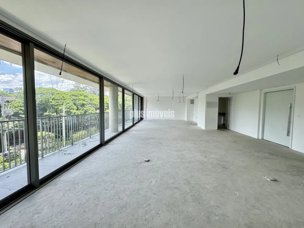 Apartamento, 3 quartos, 253 m² - Foto 1