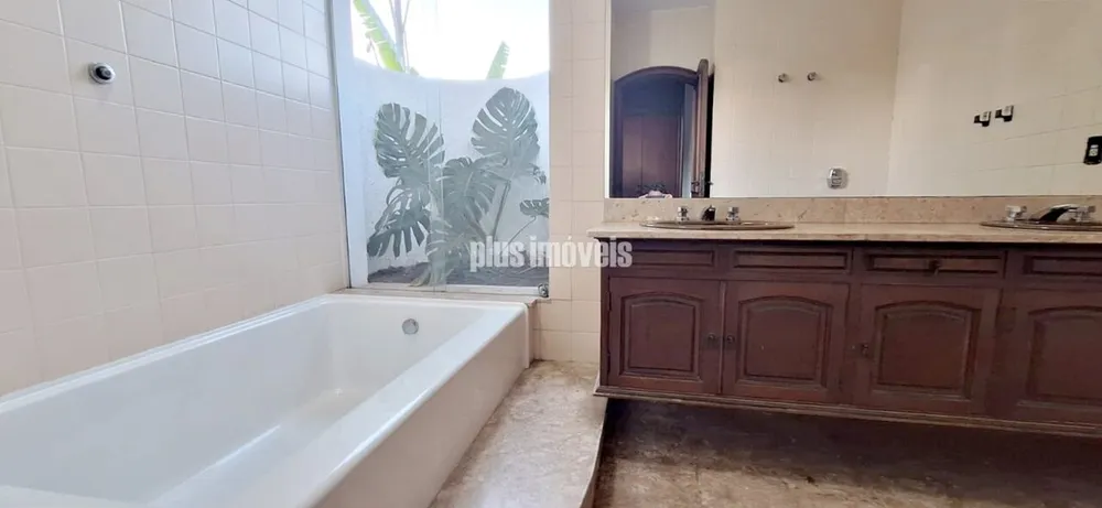 Casa, 4 quartos, 270 m² - Foto 4