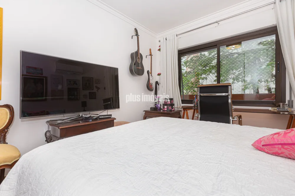 Apartamento, 3 quartos, 184 m² - Foto 1