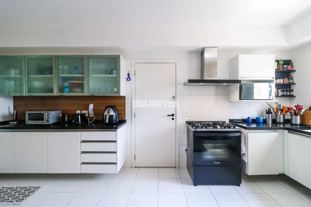 Apartamento, 4 quartos, 233 m² - Foto 2