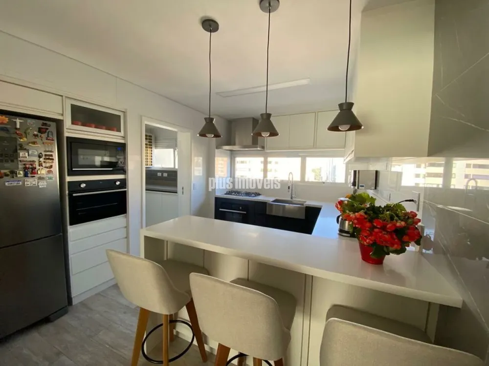 Apartamento, 3 quartos, 129 m² - Foto 1