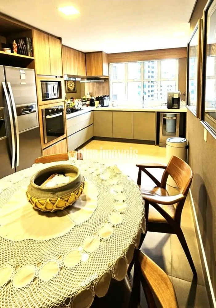 Apartamento, 3 quartos, 197 m² - Foto 10
