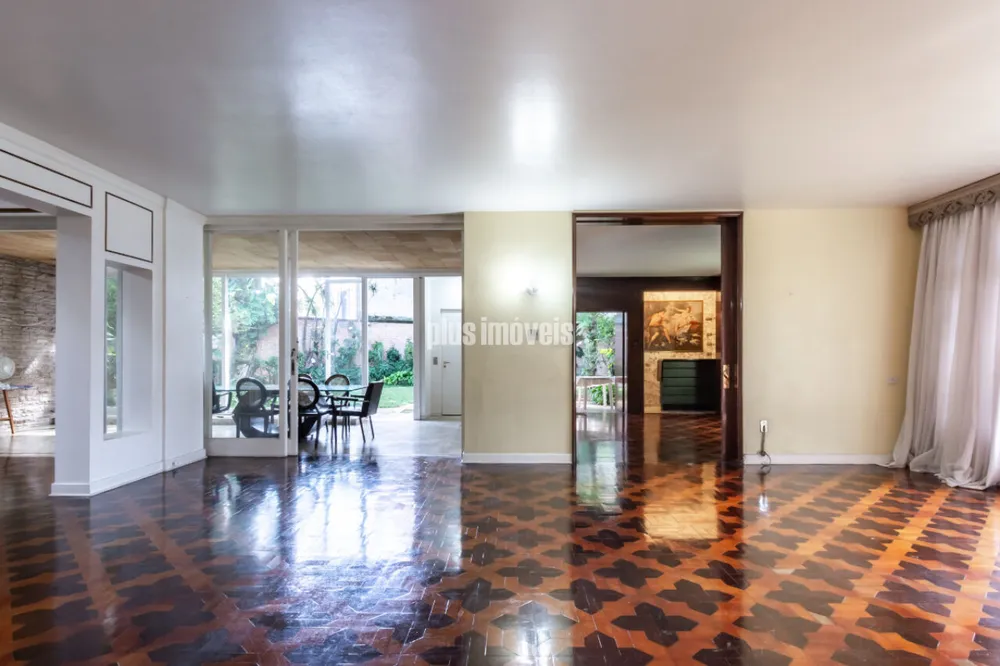 Casa, 4 quartos, 642 m² - Foto 1