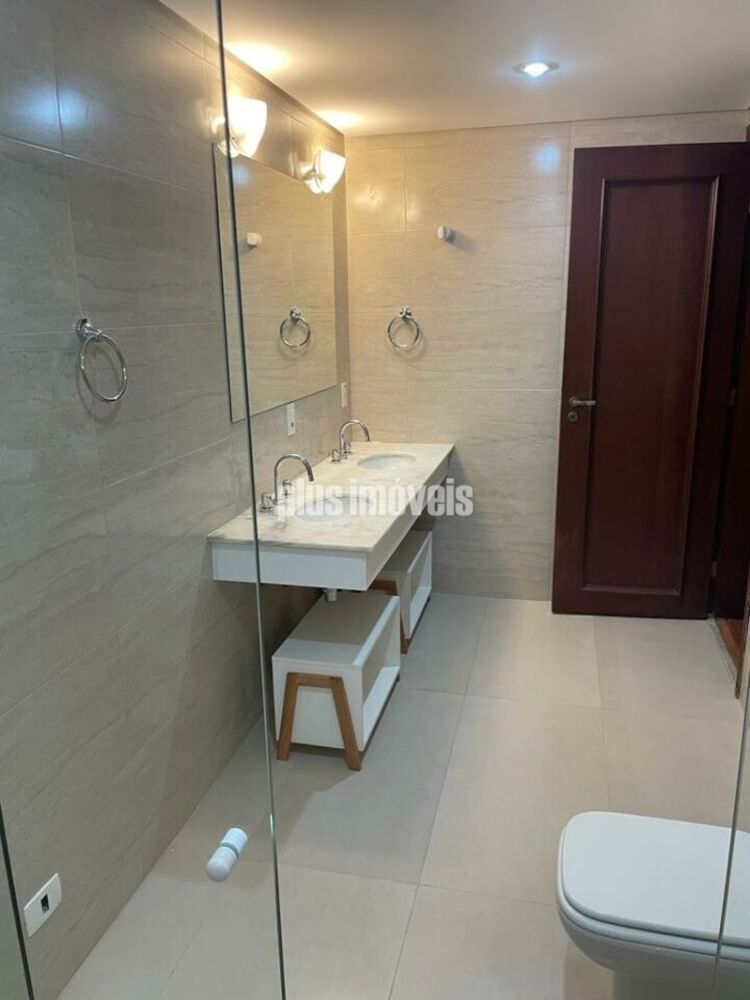 Apartamento, 4 quartos, 221 m² - Foto 2