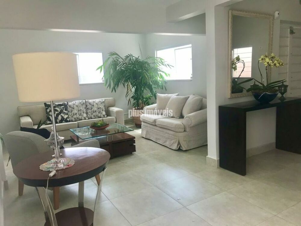 Casa Comercial à venda com 7 quartos, 250m² - Foto 6