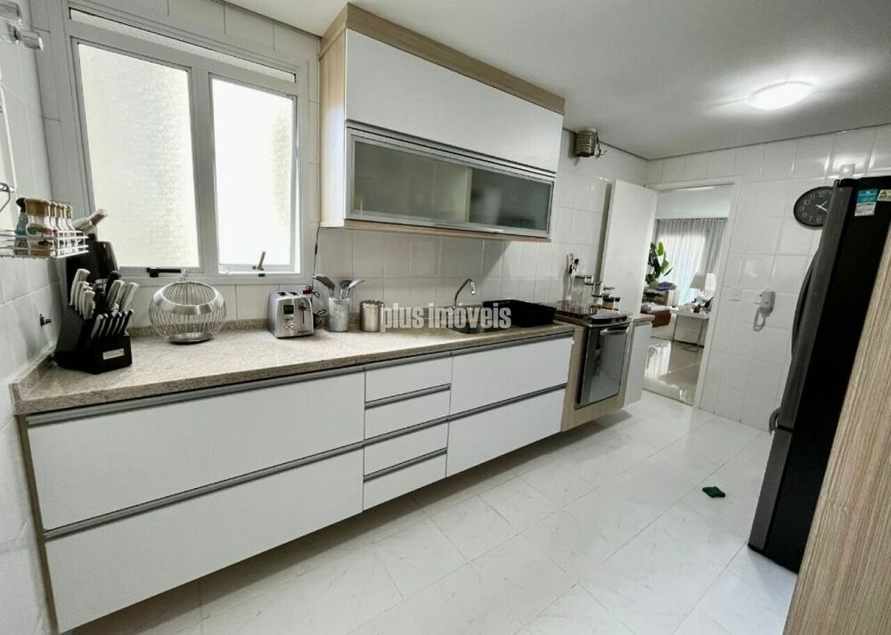 Apartamento, 4 quartos, 152 m² - Foto 2