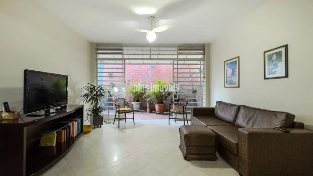 Casa, 3 quartos, 257 m² - Foto 2