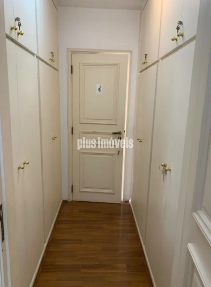 Apartamento, 4 quartos, 205 m² - Foto 1